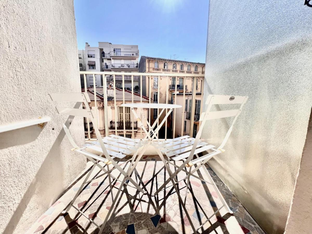 Aparthotel Riviera - Nice Carre D'Or - Large Studio Ac Terrasse - Tres Calme - Balcon Berlioz 2 Exterior foto